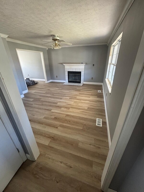 Building Photo - 143 Wiltshire Ave