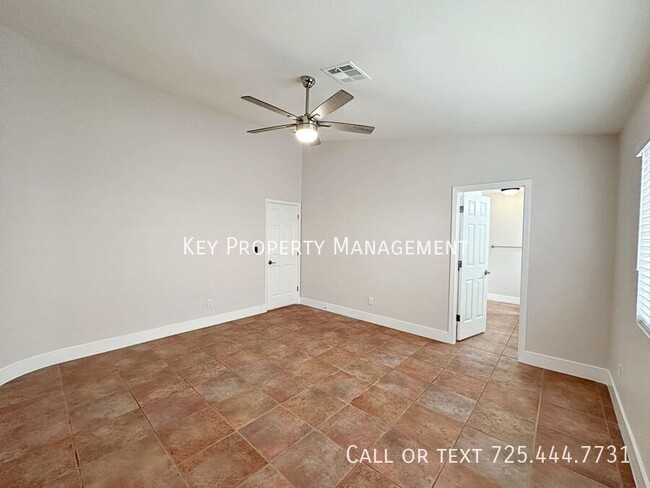 Building Photo - REMODELED 3 BEDROOM SINGLE STORY