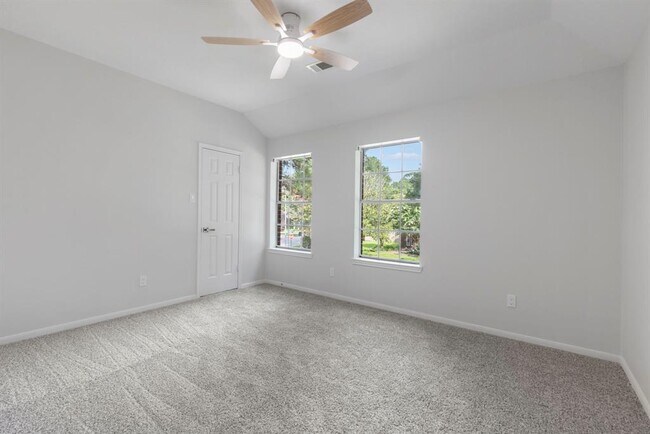 Building Photo - 1815 Moston Dr