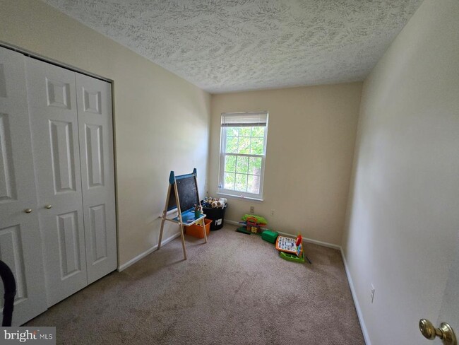 Building Photo - 13342 Jasper Ct