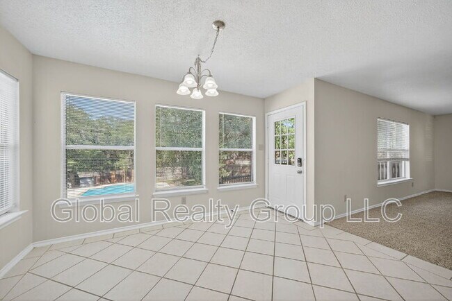 Building Photo - 3580 Olde Moss St