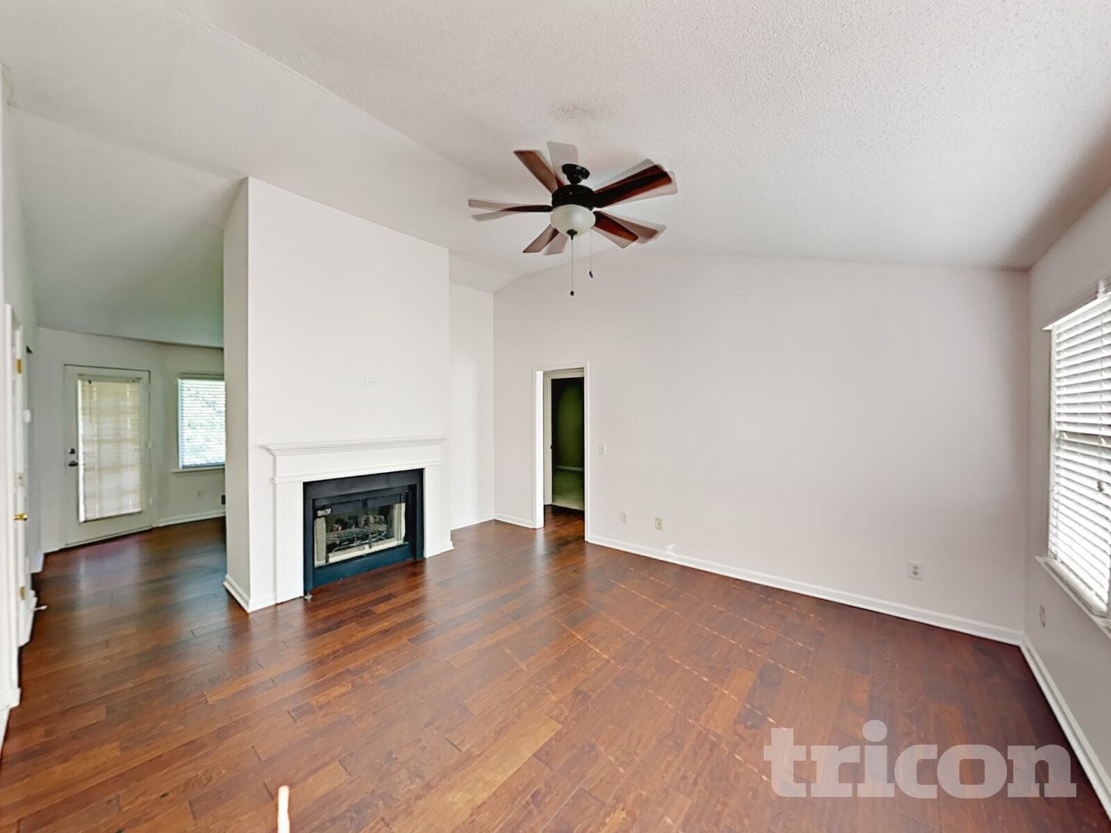 Building Photo - 244 Chastain Way