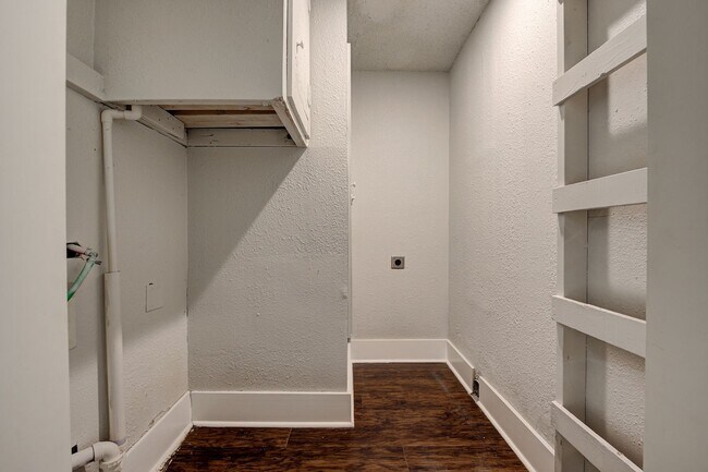 Building Photo - Corner-Lot Charmer Near Tinker AFB | Solar...