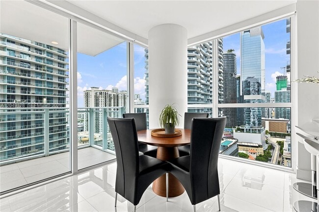 Building Photo - 1080 Brickell Ave