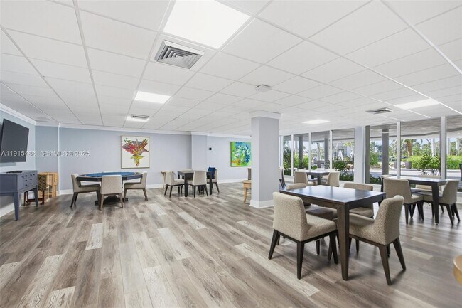 Building Photo - 3546 S Ocean Blvd