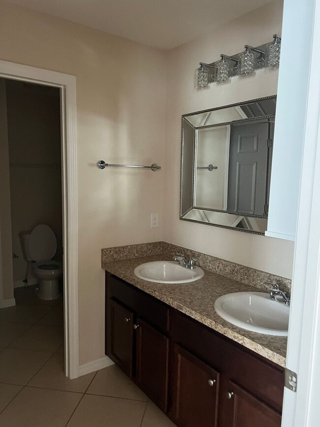 Building Photo - 642 Andalusia Loop