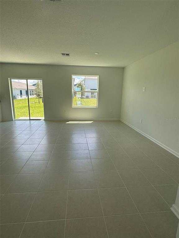 Building Photo - 3767 Bergamot Blvd
