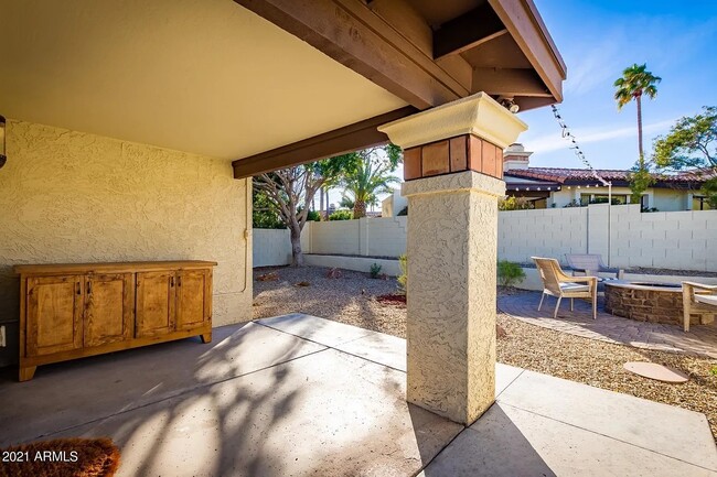 Building Photo - 4615 E Monte Way