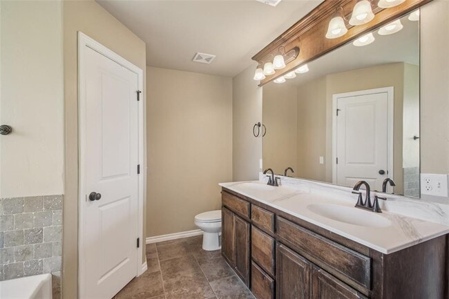 Building Photo - 3913 Caraway Ln