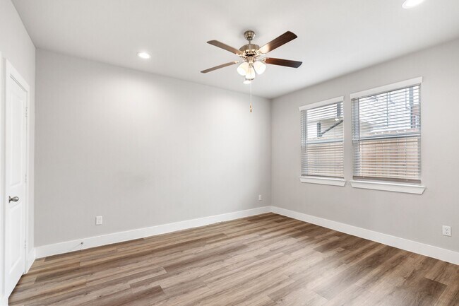 Building Photo - 9013 Lonestar River Ln