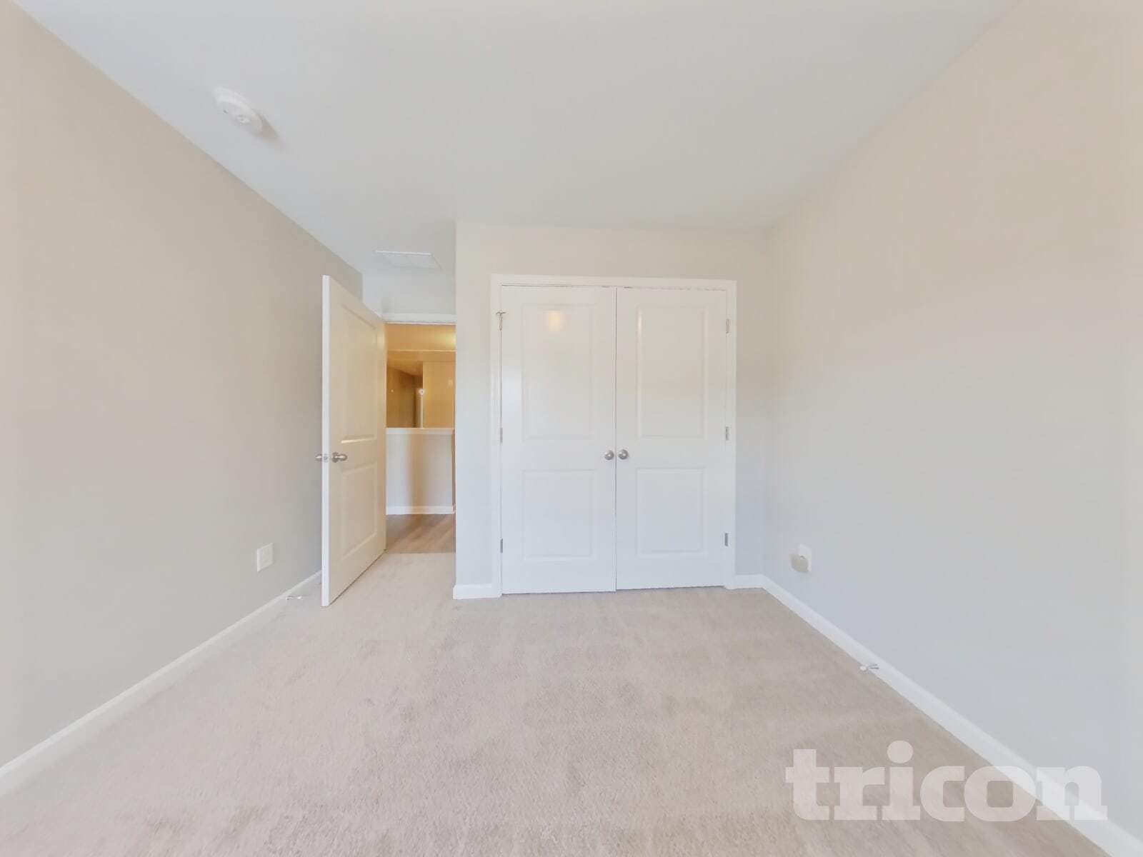 Building Photo - 177 Magnaview Dr