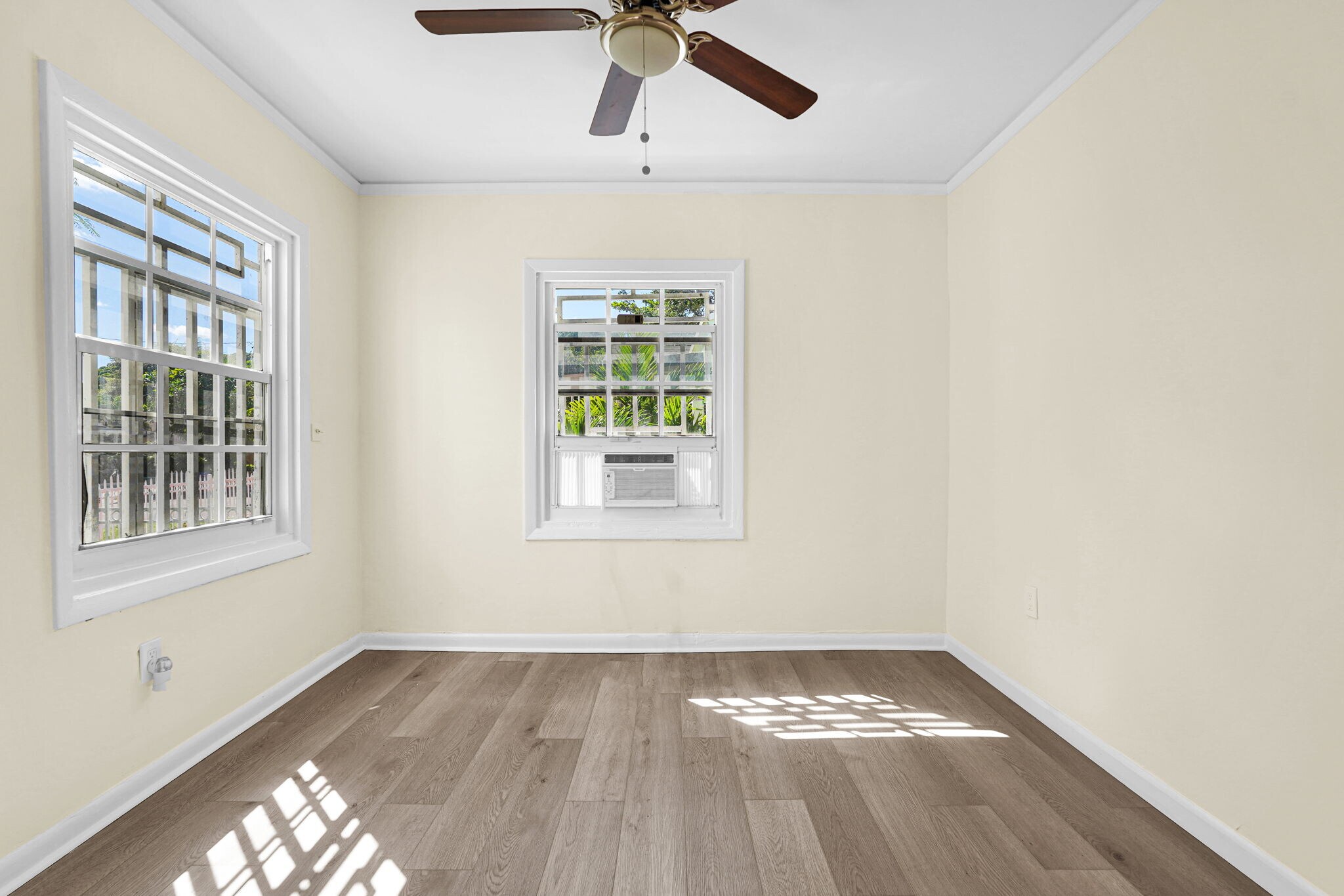 Building Photo - 511 NW 44th St