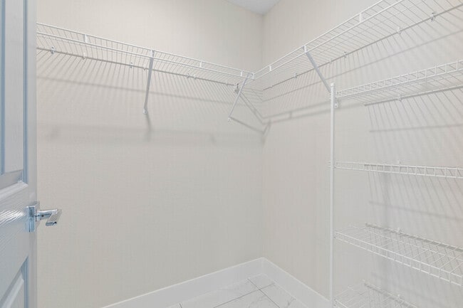 Building Photo - 12 Lloret Pl