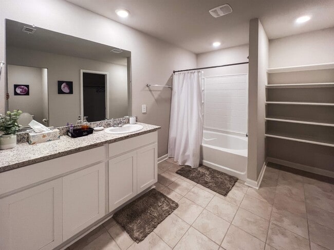 Building Photo - 3830 Barn Owl Dr