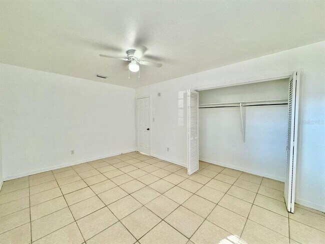 Building Photo - 1302 E New Orleans Ave