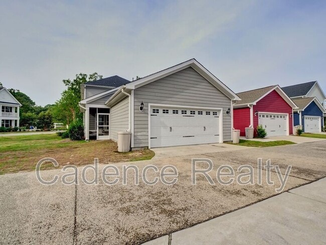 Building Photo - 7120 Maple Leaf Dr