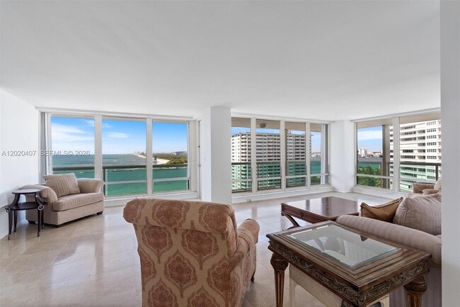 Building Photo - 2100 S Ocean Ln