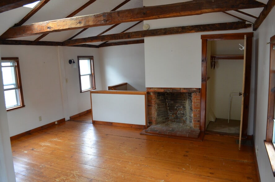 Primary Photo - 179 Union St