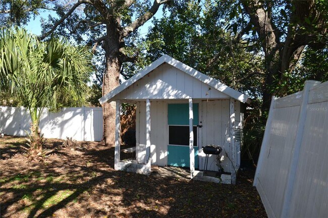 Building Photo - 11465 92nd St N