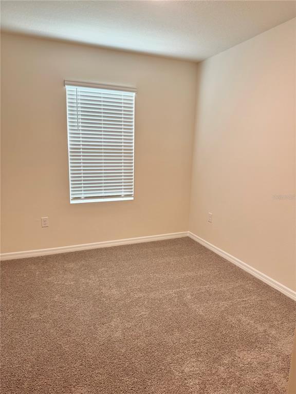 Building Photo - 2925 Canary Ave