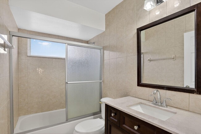 Building Photo - 14912 White Magnolia Ct