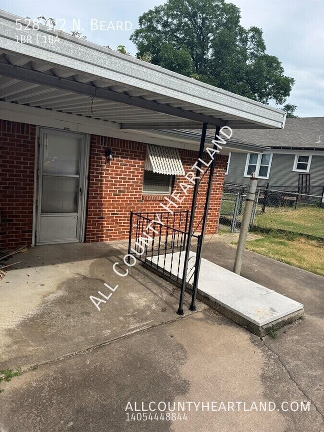Building Photo - 528 1/2 N. Beard-