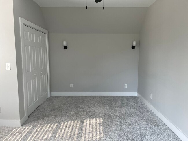 Building Photo - 6 Bedroom 4 Bathroom House in Supply NC-Unfurnished