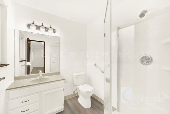 Building Photo - 306 Keats Dr