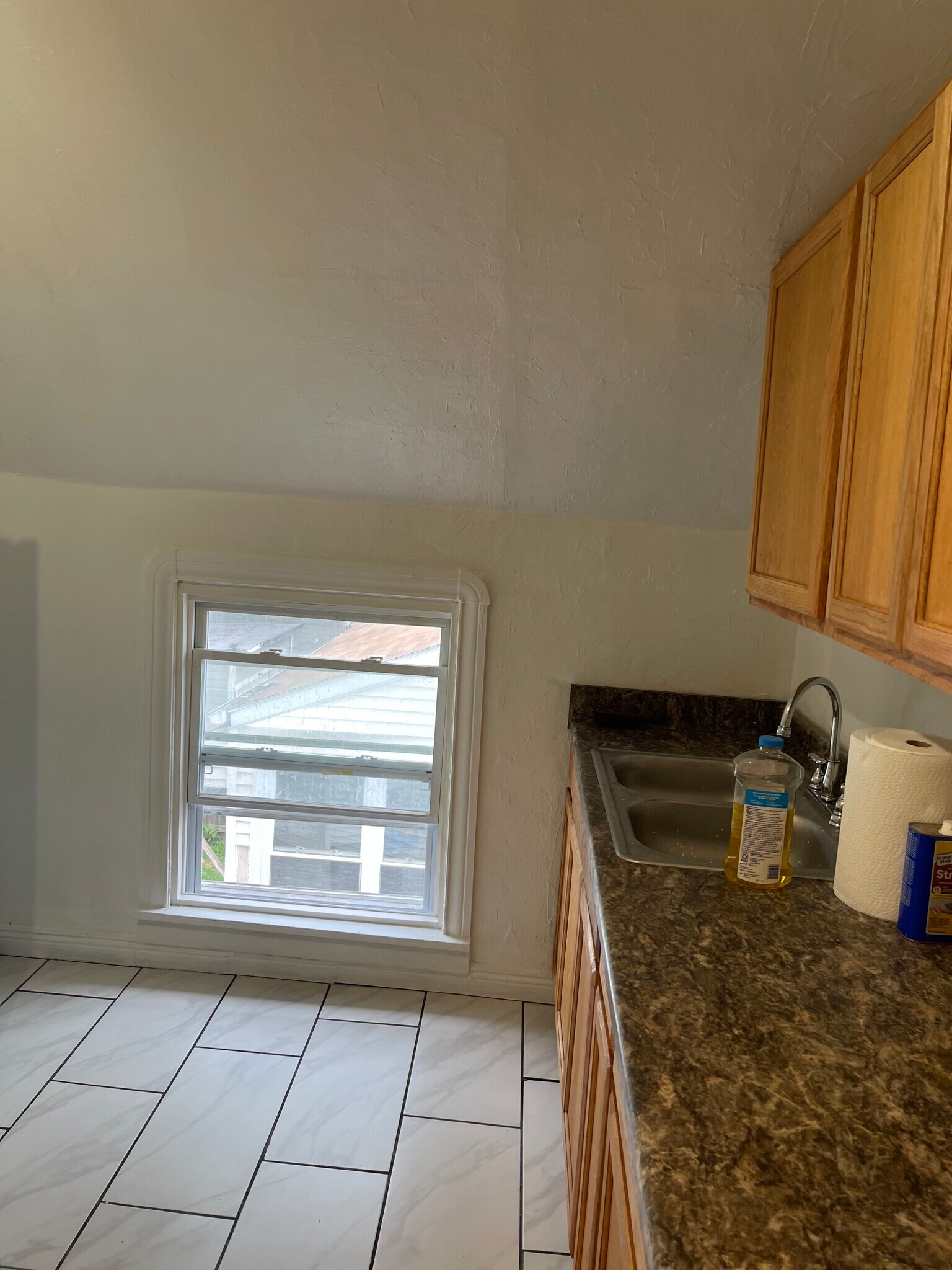 Building Photo - 3640 W 47th Pl