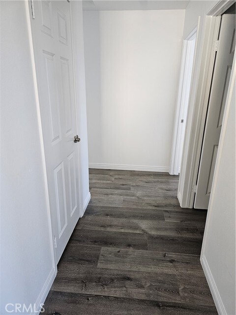 Building Photo - 4725 S Scott Way