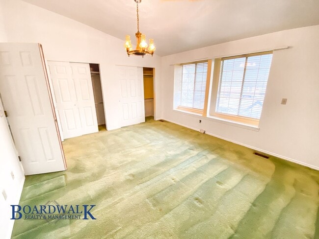 Building Photo - 5677 S 5630 W