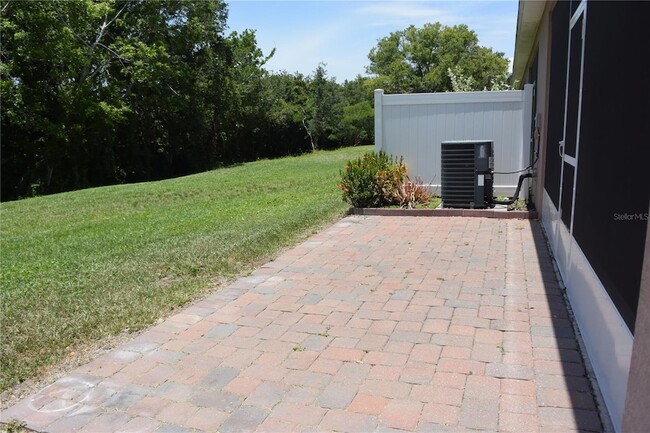 Building Photo - 1213 Grantham Dr