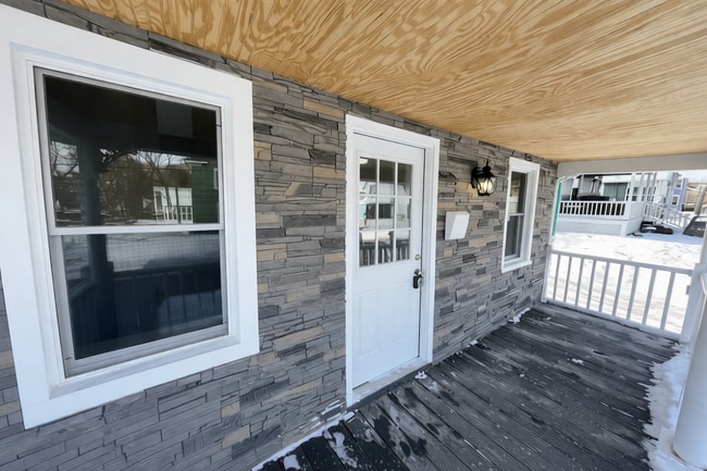 Building Photo - 59 West Ave