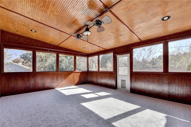 Building Photo - 1980 Champions Pkwy NW