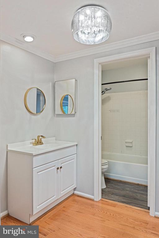 Building Photo - 11200 Beaver Trail Ct