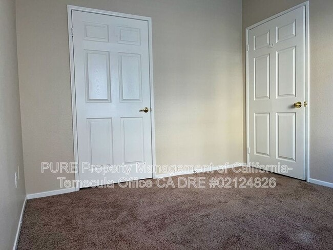 Building Photo - 24909 Madison Ave