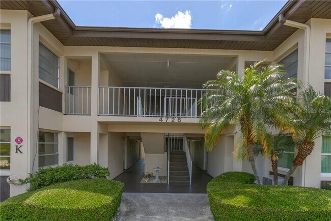 Primary Photo - 4726 Marine Pkwy