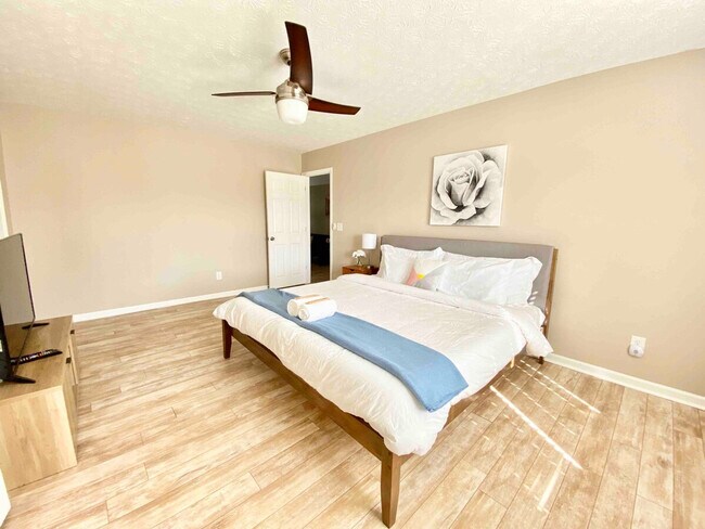 Building Photo - 1380 Twin Bridge Ln