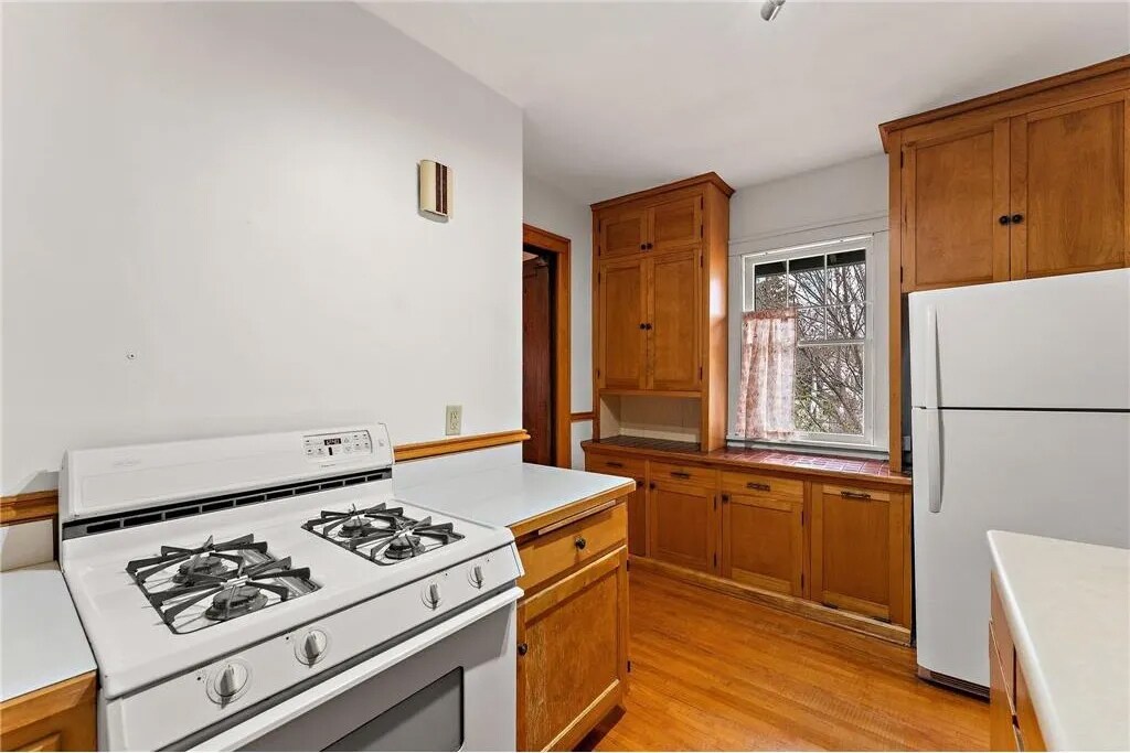 Building Photo - 2017 Laurel Avenue