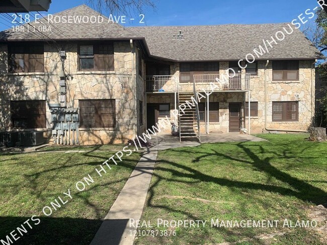 Building Photo - 218 E Rosewood Ave