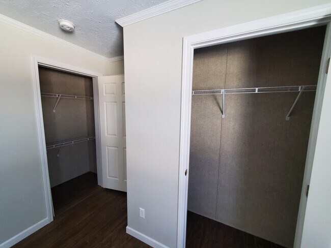 Building Photo - 24 Bluebird Hill Dr