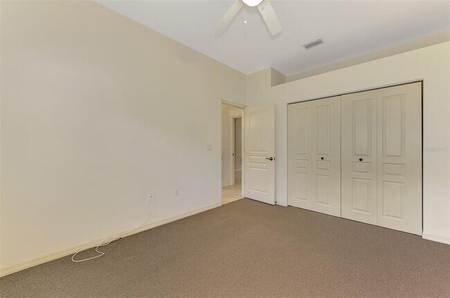 Building Photo - 4350 Iola Dr