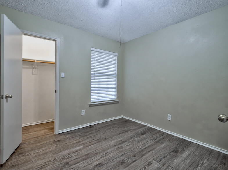 Smaller Upstairs Bedroom or Office - 7556 Arbor Hill Dr