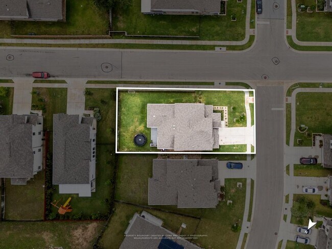 Building Photo - 453 Arrowhead Vine St