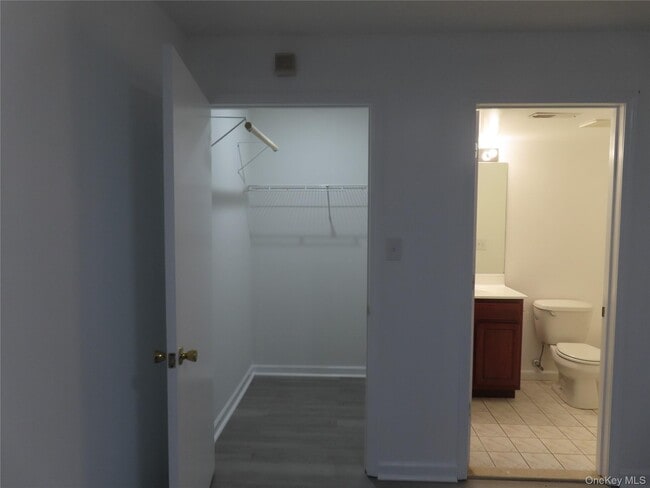 Building Photo - 265 Ruth Ct