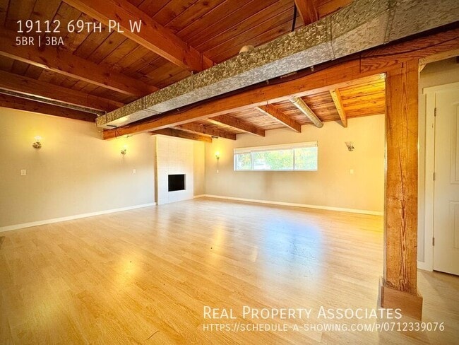 Building Photo - 19112 69th Pl W