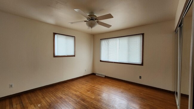 Building Photo - 2421 Adler Cir