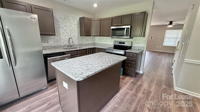 Building Photo - 12571 Bluestem Ln