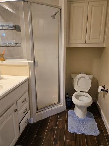 Building Photo - 414 Pebblecreek Dr