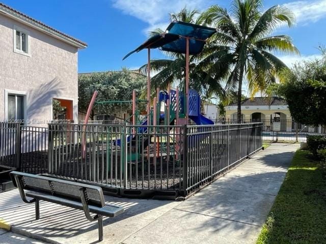 Building Photo - 17331 NW 7th Ave